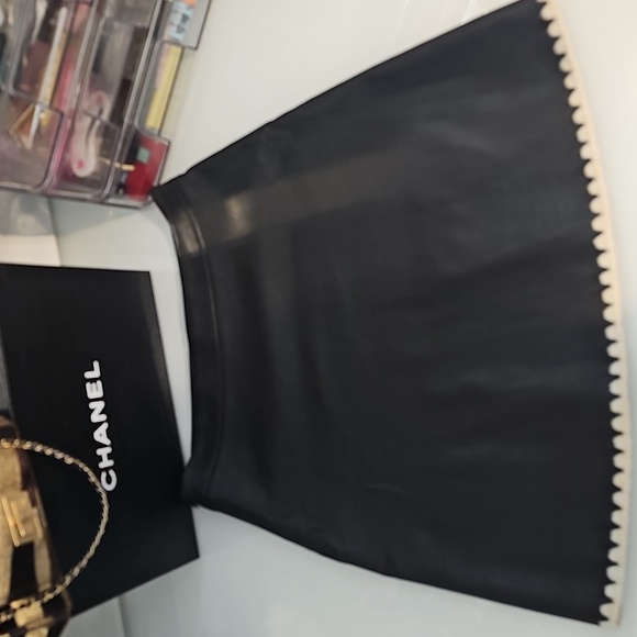 ZARA Black Vegan Leather Skirt Size Small - Picture 11 of 12